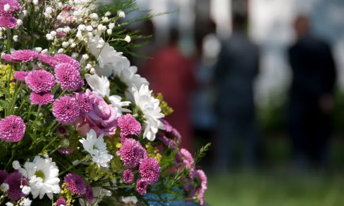 Få hjælp fra en bedemand i København S